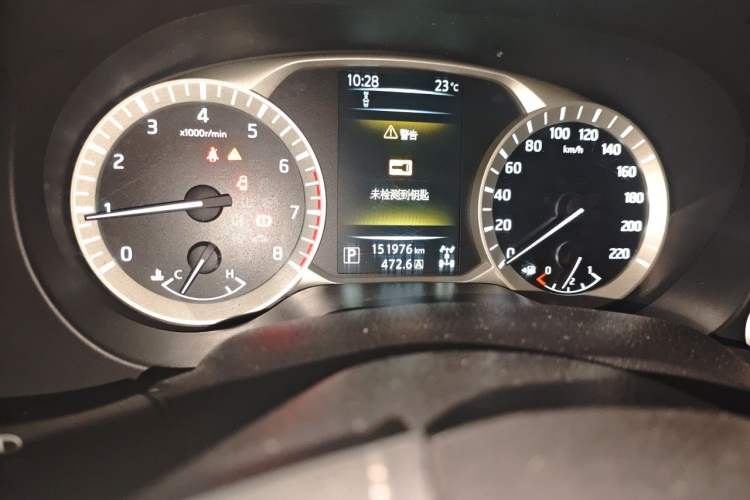 Used Nissan Terra 2018 2.5L Automatic 4x4 Flagship Edition Odometer Close Up
