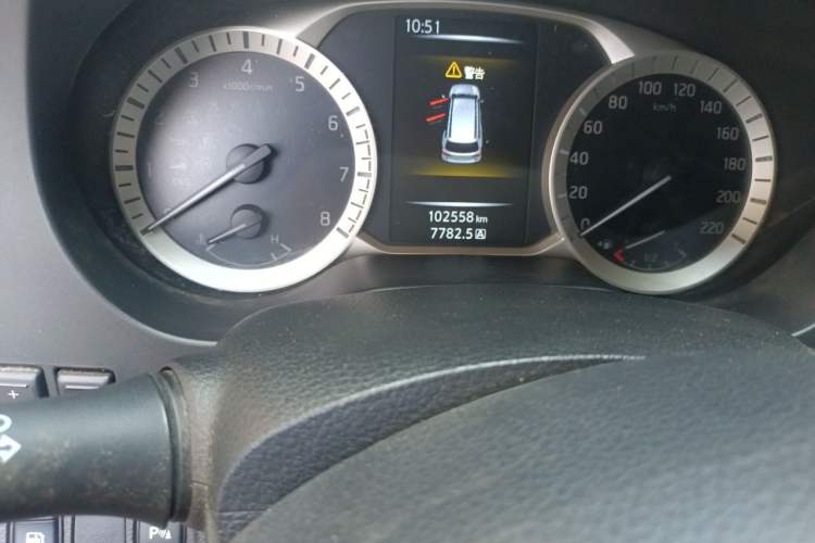 Used Nissan Terra 2018 2.5L Automatic 4x4 Flagship Edition Odometer Close Up