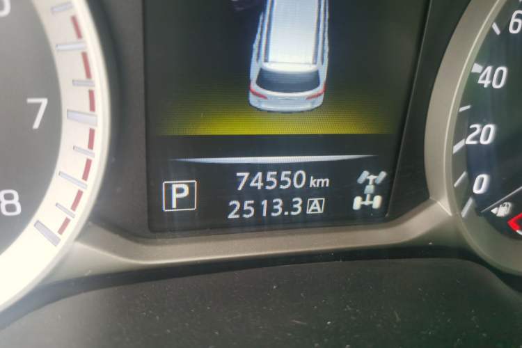 Used Nissan Terra 2018 2.5L Automatic 4x4 Flagship Edition Odometer Close Up