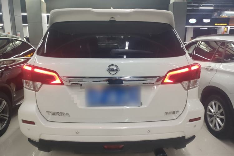Used Nissan Terra 2018 2.5L Automatic 2WD Luxury Edition Rear