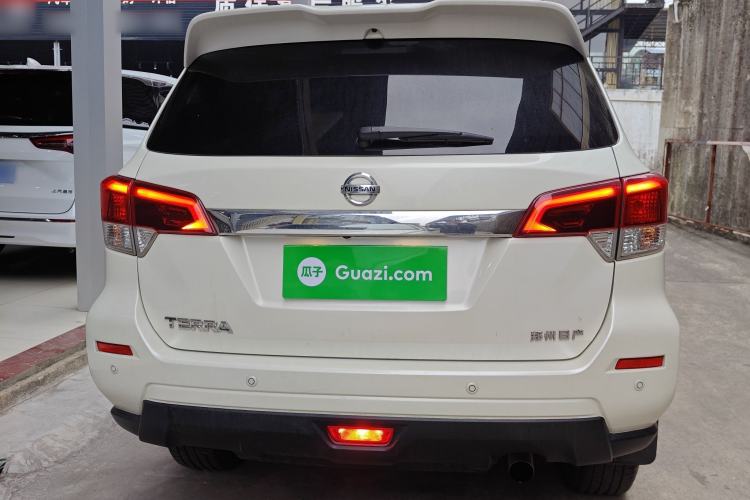 Used Nissan Terra 2018 2.5L Automatic 2WD Smart Enjoyment Version Rear