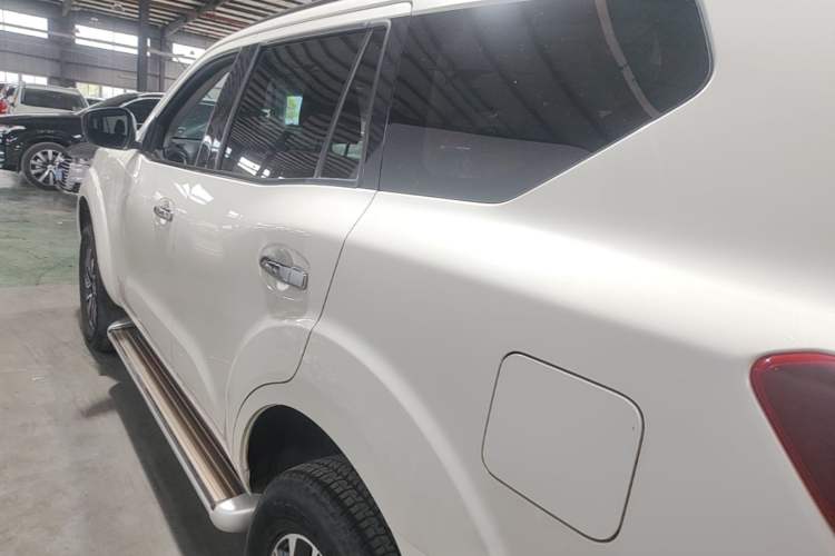 Used Nissan Terra 2018 2.5L Manual Two-Wheel Drive Elite Edition Rear Left 45 Deg
