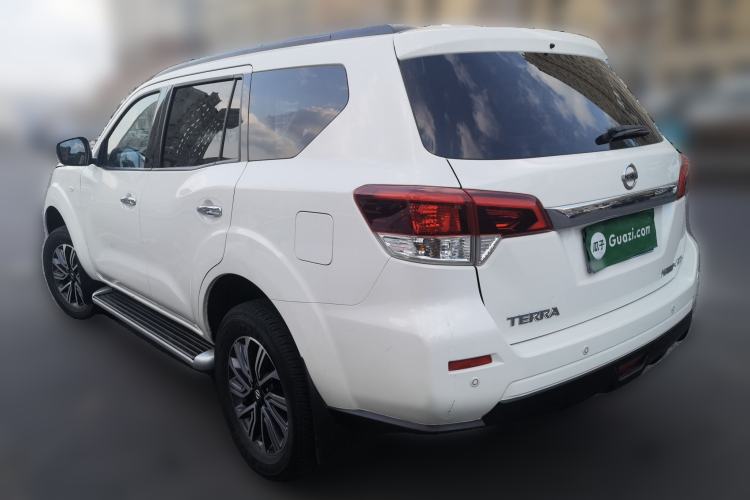 Used Nissan Terra 2018 2.5L Automatic 4x4 Luxury Edition Rear Left 45 Deg
