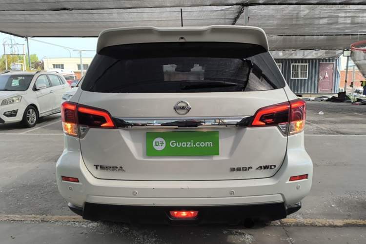 Used Nissan Terra 2018 2.5L Automatic 4x4 Flagship Edition Rear