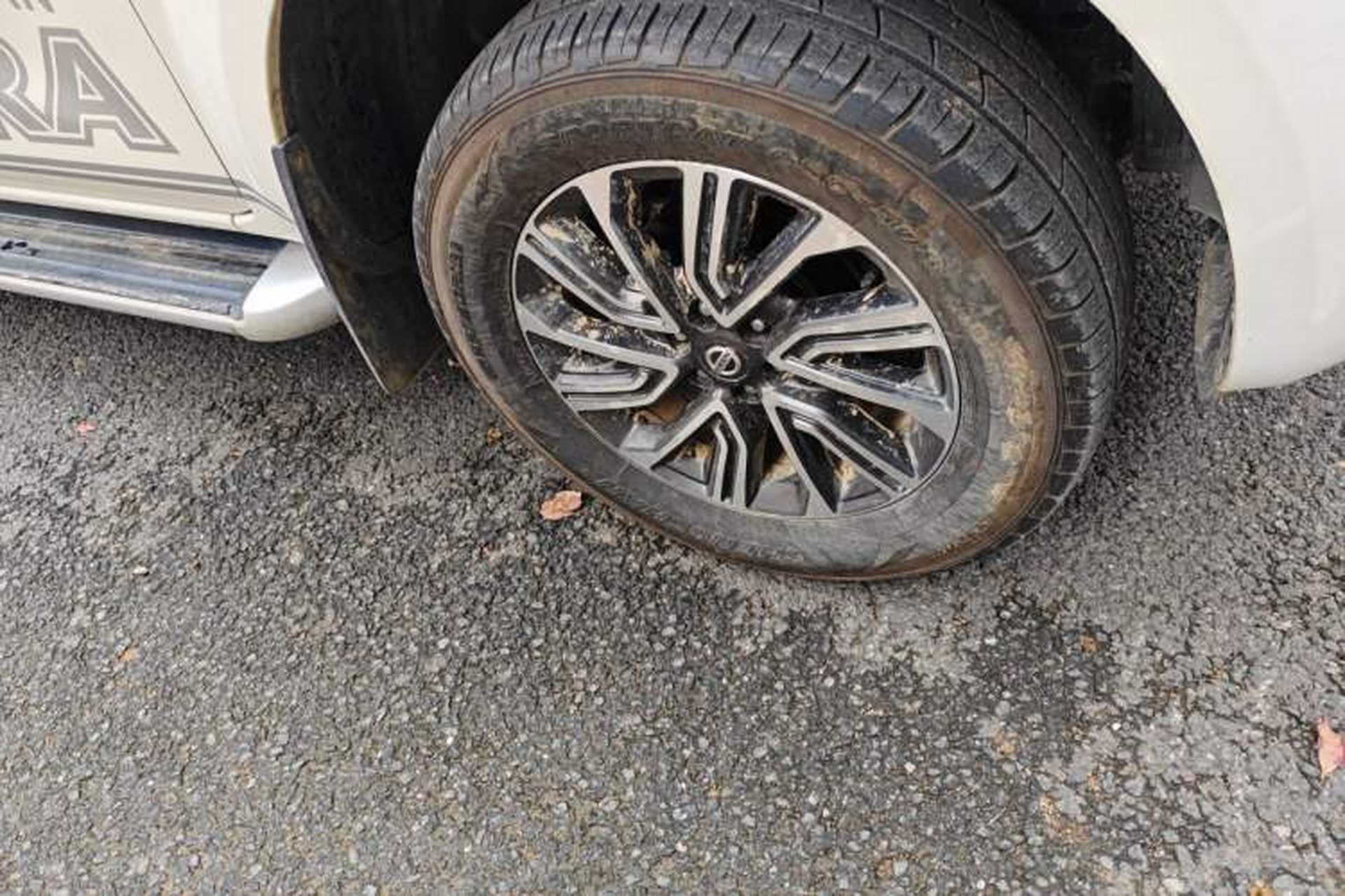 Used Nissan Terra 2018 2.5L Automatic 4x4 Luxury Edition Right Front Wheel Hub
