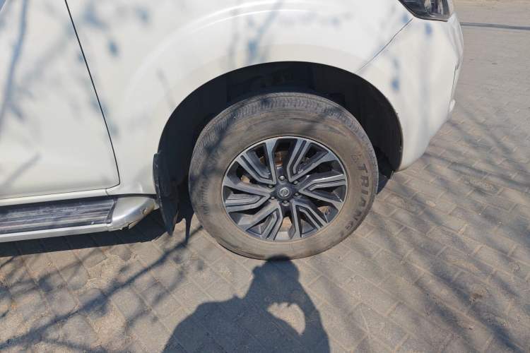 Used Nissan Terra 2018 2.5L Automatic 4x4 Flagship Edition