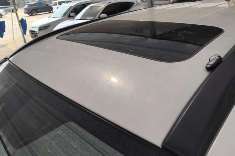 Used Nissan Terra 2018 2.5L Automatic 4x4 Flagship Edition Roof