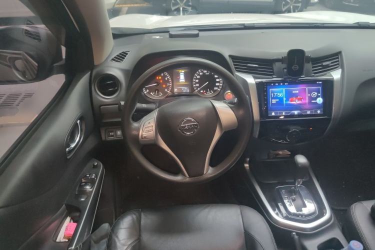 Used Nissan Terra 2018 2.5L Automatic 2WD Luxury Edition Steering Wheel