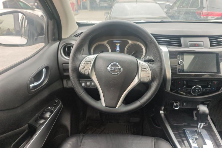 Used Nissan Terra 2018 2.5L Automatic 4x4 Flagship Edition Steering Wheel