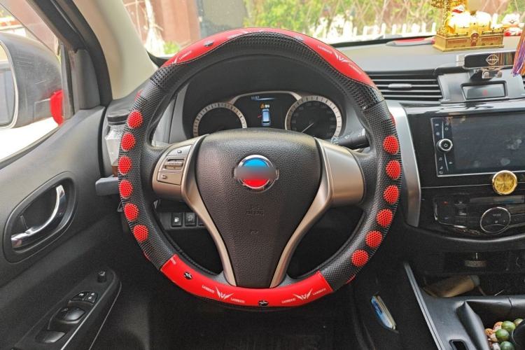 Used Nissan Terra 2018 2.5L Manual Two-Wheel Drive Leading Edition Steering Wheel