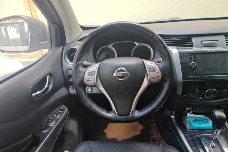 Used Nissan Terra 2018 2.5L Automatic 4x4 Flagship Edition Steering Wheel