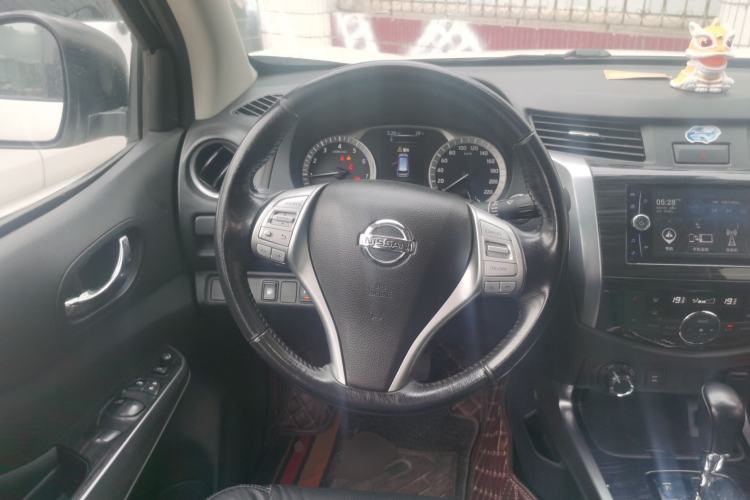 Used Nissan Terra 2018 2.5L Automatic 4x4 Flagship Edition Steering Wheel