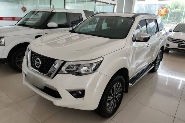 Used Nissan Terra 2018 2.5L Automatic 4x4 Luxury Edition