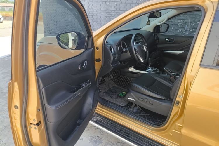 Used Nissan Terra 2018 2.5L Automatic 4x4 Flagship Edition Driver Seat