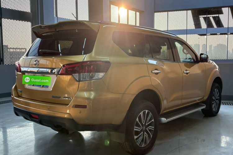 Used Nissan Terra 2018 2.5L Automatic 4x4 Flagship Edition Exterior 12