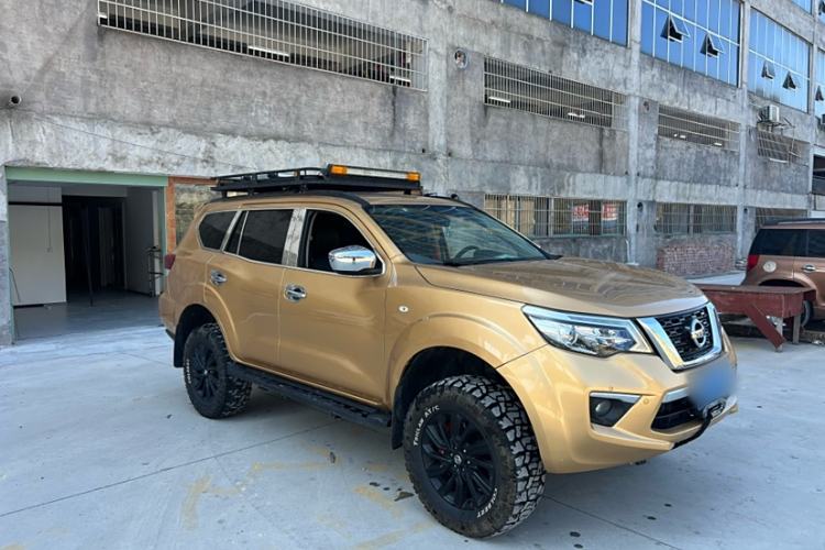 Used Nissan Terra 2018 2.5L Automatic 4x4 Luxury Edition Exterior 2
