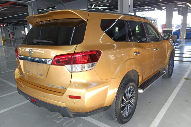 Used Nissan Terra 2018 2.5L Automatic 4x4 Flagship Edition Exterior 4