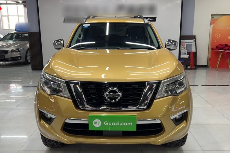 Used Nissan Terra 2018 2.5L Automatic 4x4 Luxury Edition Exterior 4