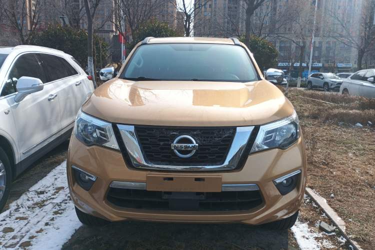 Used Nissan Terra 2018 2.5L Automatic 2WD Luxury Edition Front
