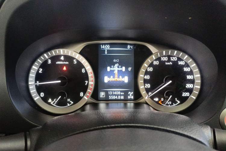 Used Nissan Terra 2018 2.5L Automatic 4x4 Flagship Edition Instrument Cluster