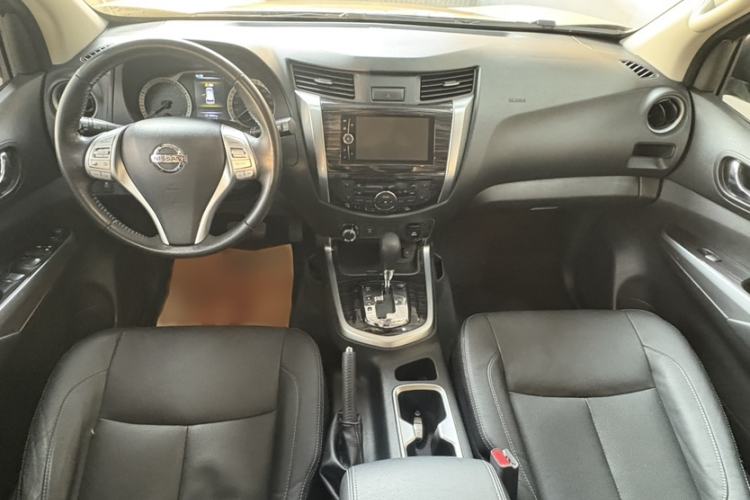 Used Nissan Terra 2018 2.5L Automatic 4x4 Flagship Edition Interior 5