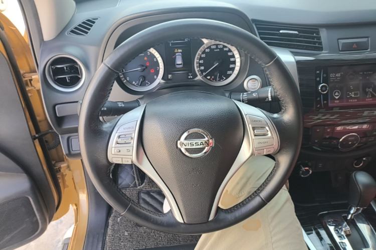 Used Nissan Terra 2018 2.5L Automatic 4x4 Flagship Edition Steering Wheel