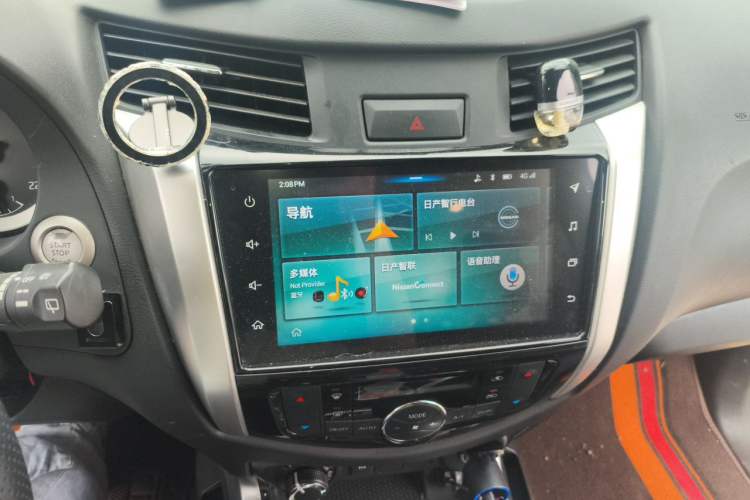 Used Nissan Terra 2020 2.5L XV 4WD Automatic Four-Wheel Drive Flagship Edition Audio And AC Panel
