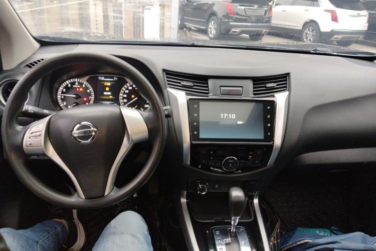 Used Nissan Terra 2020 2.5L XL Upper 4WD Automatic Four-Wheel Drive Luxury Edition Center Console