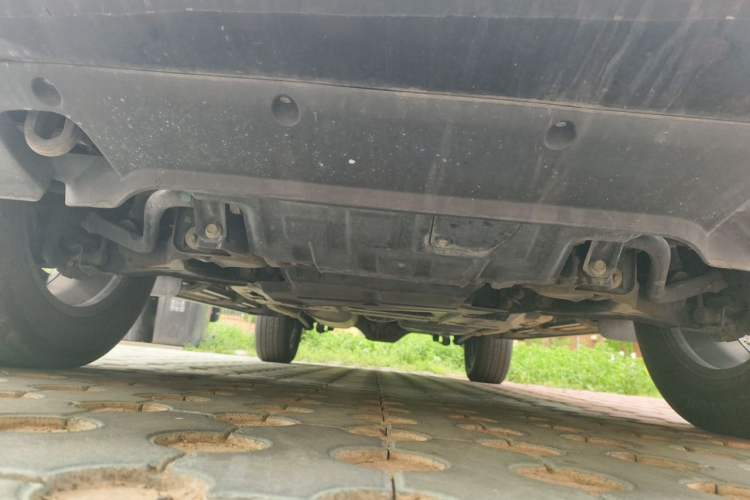 Used Nissan Terra 2020 2.5L XV Automatic 2WD Smart Edition Chassis Front