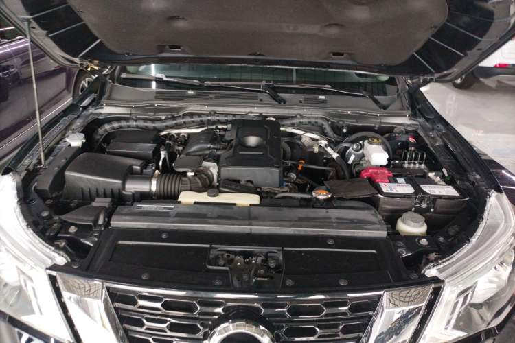 Used Nissan Terra 2020 2.5L XL Upper Automatic Two-Wheel Drive Luxury Edition Engine Bay