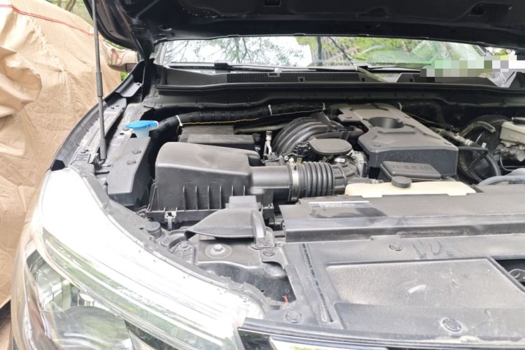 Used Nissan Terra 2020 2.5L XL Upper 4WD Automatic Four-Wheel Drive Luxury Edition Engine Bay Right