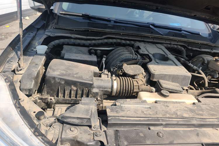 Used Nissan Terra 2020 2.5L XL Upper 4WD Automatic Four-Wheel Drive Luxury Edition Engine Bay Right