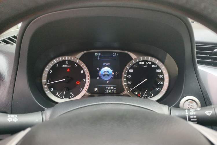Used Nissan Terra 2020 2.5L XV Automatic 2WD Smart Edition Instrument Cluster