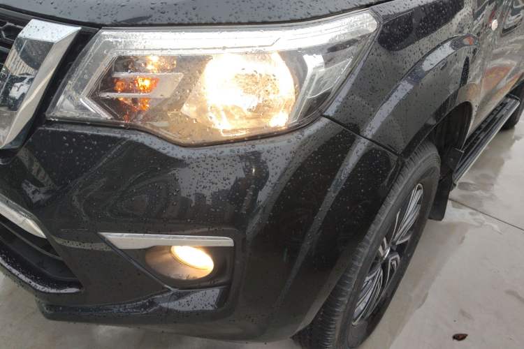 Used Nissan Terra 2020 2.5L XL Upper 4WD Automatic Four-Wheel Drive Luxury Edition Left Front Headlight