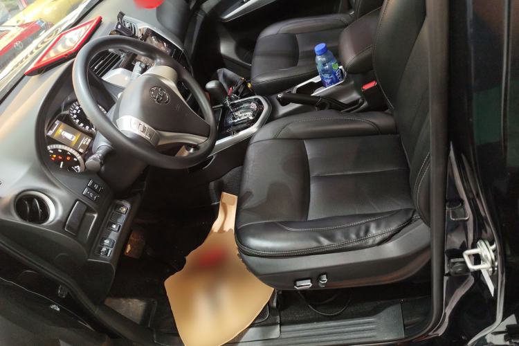 Used Nissan Terra 2020 2.5L XL Upper Automatic Two-Wheel Drive Luxury Edition Left Front Seat