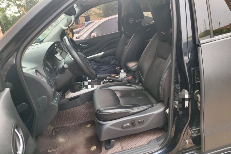 Used Nissan Terra 2020 2.5L XV Automatic 2WD Smart Edition Left Front Seat