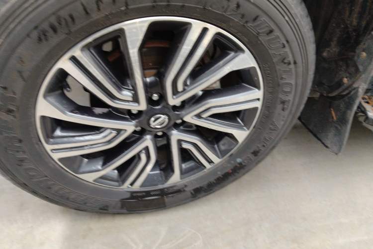 Used Nissan Terra 2020 2.5L XL Upper 4WD Automatic Four-Wheel Drive Luxury Edition Left Front Wheel Hub