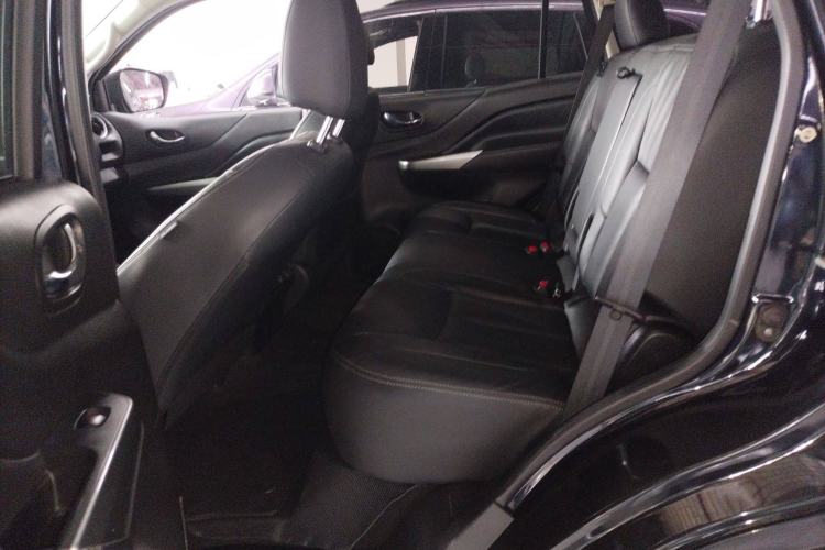 Used Nissan Terra 2020 2.5L XL Upper Automatic Two-Wheel Drive Luxury Edition Left Rear Seat