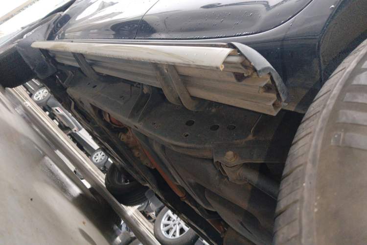 Used Nissan Terra 2020 2.5L XL Upper 4WD Automatic Four-Wheel Drive Luxury Edition Left Side Sill