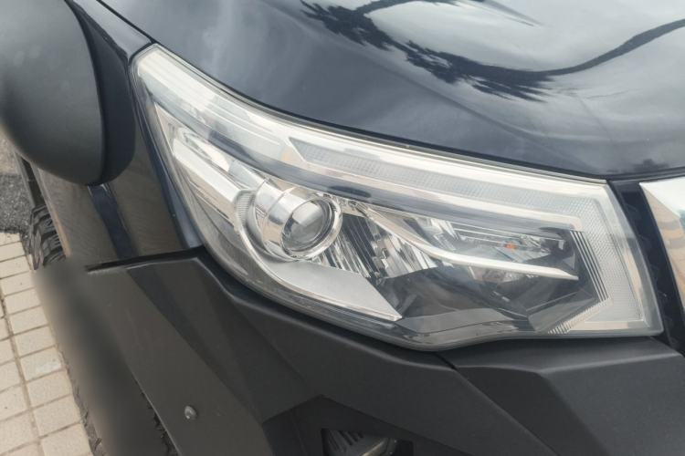 Used Nissan Terra 2020 2.5L XV 4WD Automatic Four-Wheel Drive Flagship Edition Right Front Headlight