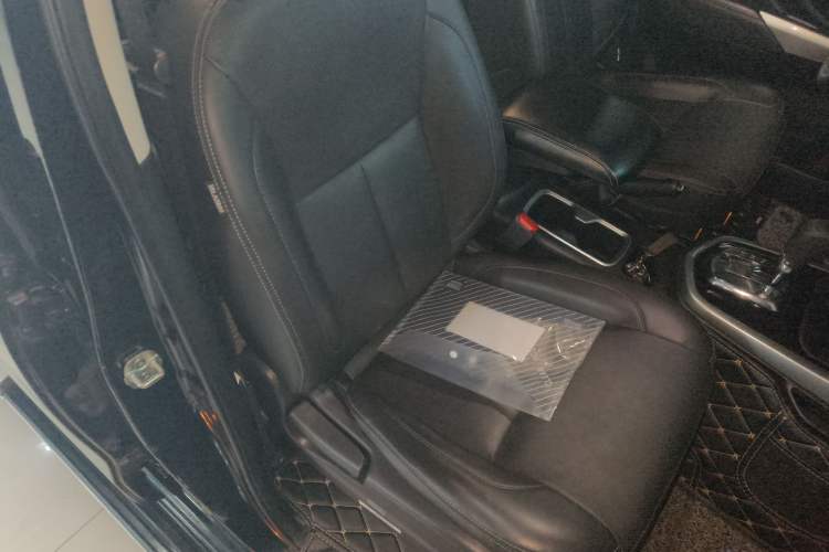 Used Nissan Terra 2020 2.5L XL Upper Automatic Two-Wheel Drive Luxury Edition Right Front Seat