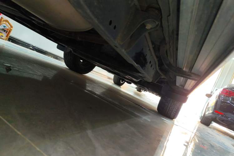 Used Nissan Terra 2020 2.5L XL Upper Automatic Two-Wheel Drive Luxury Edition Right Side Sill