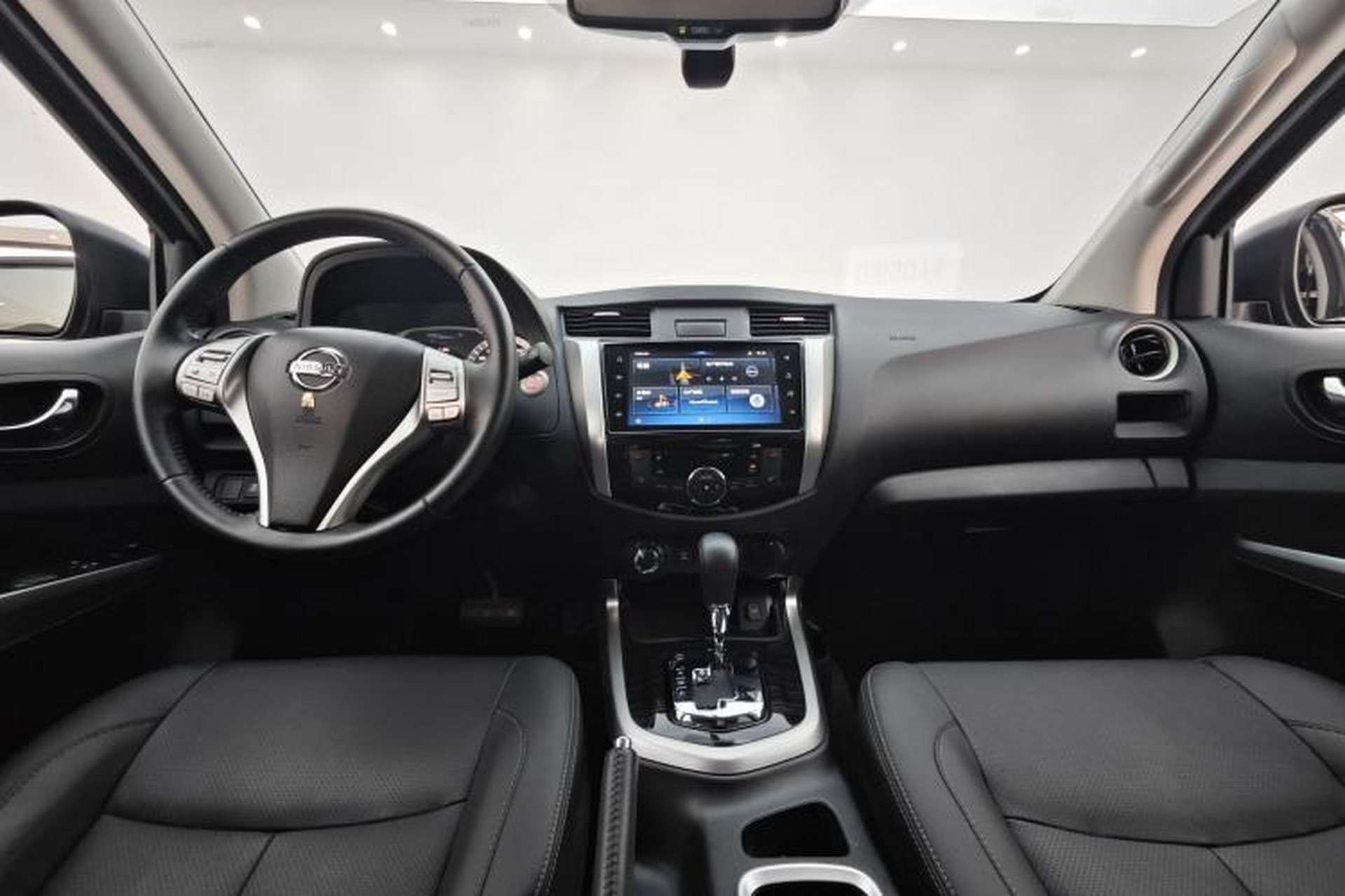 Used Nissan Terra 2020 2.5L XV 4WD Automatic Four-Wheel Drive Flagship Edition Interior 7