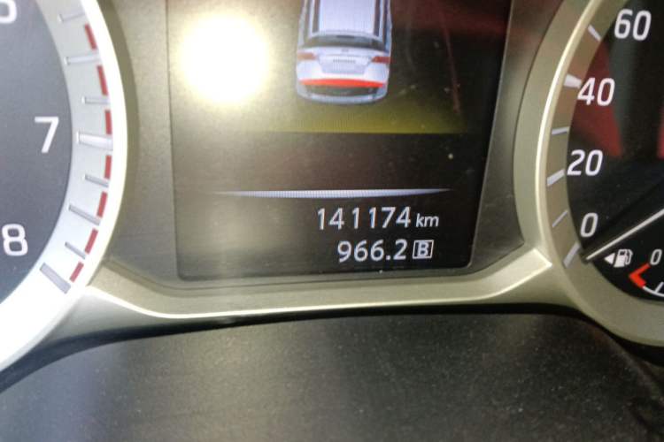 Used Nissan Terra 2020 2.5L XE Manual Two-Wheel-Drive Elite Edition Odometer Close Up