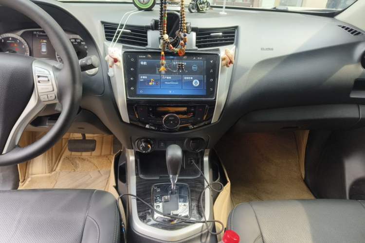 Used Nissan Terra 2020 2.5L XV 4WD Automatic Four-Wheel Drive Flagship Edition Audio And AC Panel