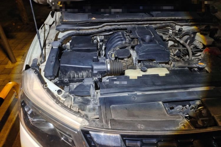 Used Nissan Terra 2020 2.5L XL Upper 4WD Automatic Four-Wheel Drive Luxury Edition Engine Bay Right
