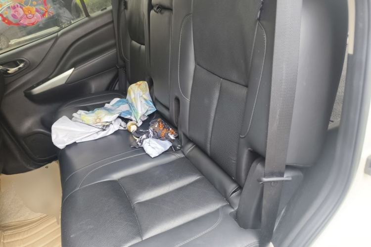 Used Nissan Terra 2020 2.5L XV 4WD Automatic Four-Wheel Drive Flagship Edition Left Rear Seat