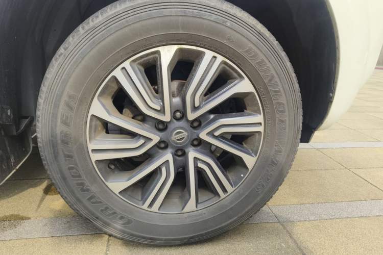 Used Nissan Terra 2020 2.5L XV 4WD Automatic Four-Wheel Drive Flagship Edition Right Front Wheel Hub