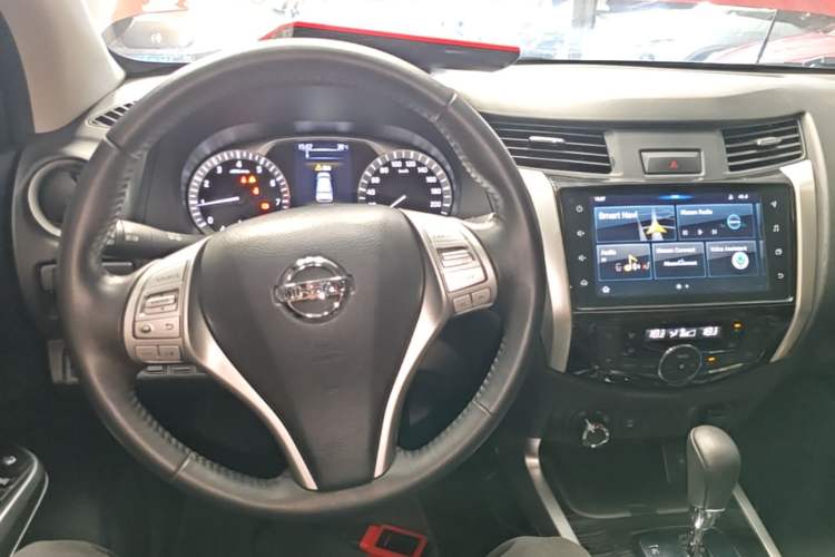 Used Nissan Terra 2020 2.5L XV 4WD Automatic Four-Wheel Drive Flagship Edition Center Console