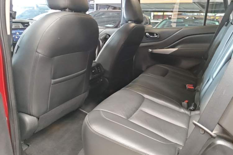 Used Nissan Terra 2020 2.5L XV 4WD Automatic Four-Wheel Drive Flagship Edition Left Rear Seat